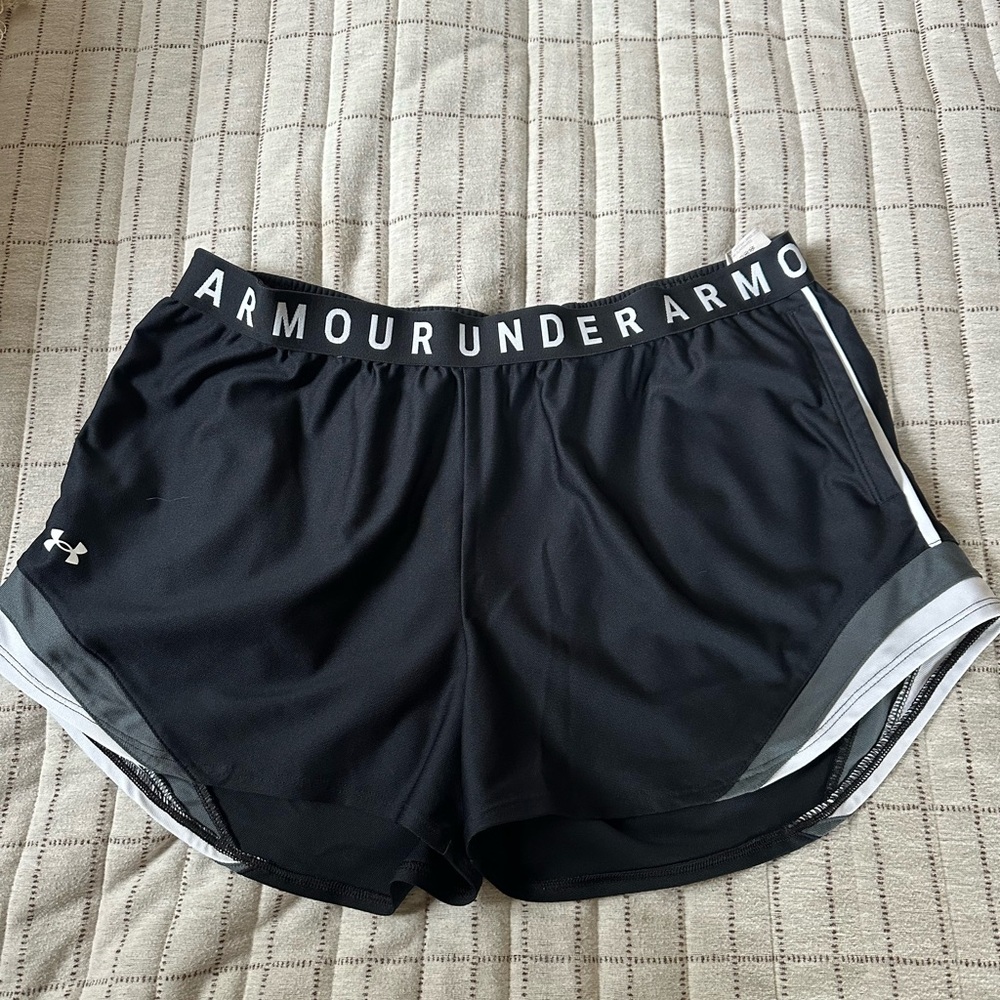 Under Armour Women's Black and Gray Athletic Shorts